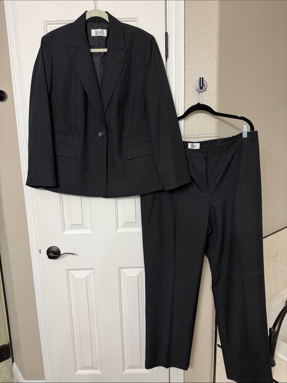 Le Suit Black subtle Pinstripe Women’s Suit Jacket & Pants